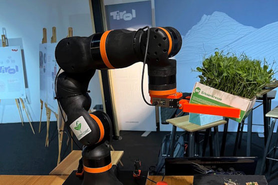 Anbauroboter Lebensmittelinnovationspreis 2024 | © ©congress-messe-innsbruck Anbauroboter Lebensmittelinnovationspreis 2024 | © ©congress-messe-innsbruck